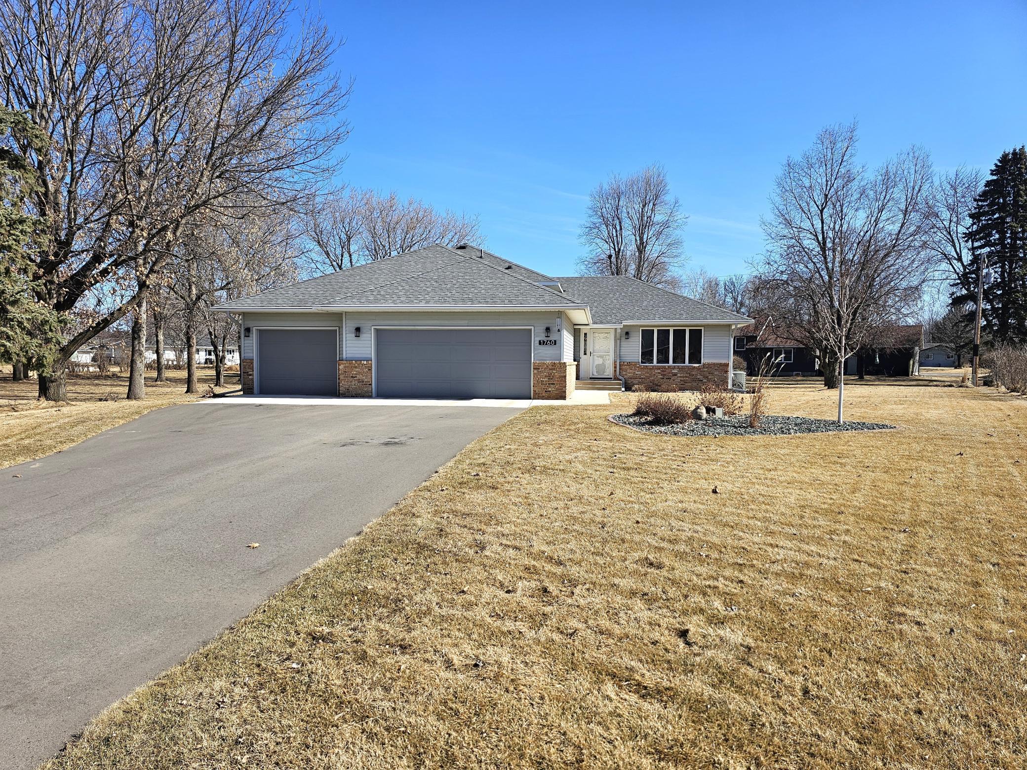 1760 Cottonwood Circle, Saint Cloud, Minnesota image 1