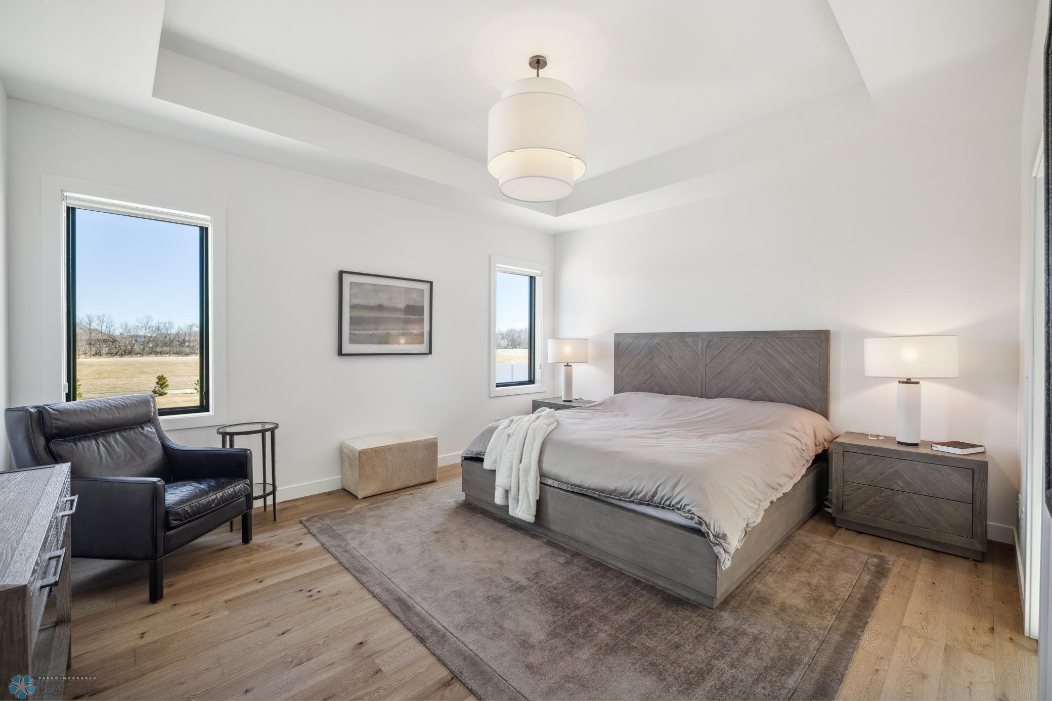 Fargo, North Dakota 58104, United States, 6 Bedrooms Bedrooms, ,4 BathroomsBathrooms,Residential,Pending,60130