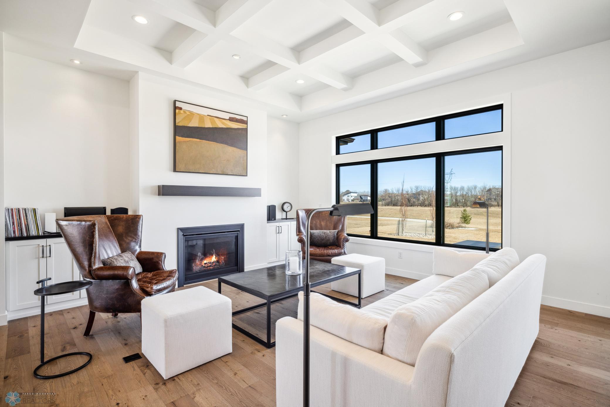 Fargo, North Dakota 58104, United States, 6 Bedrooms Bedrooms, ,4 BathroomsBathrooms,Residential,Pending,60130