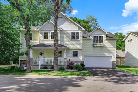 Townhouse For Sale - 201 Montana Avenue<br/> Big Lake, MN 55309