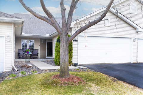 Townhouse For Sale - 10493 182nd Avenue<br/> Sherburne County, Elk River, MN 55330