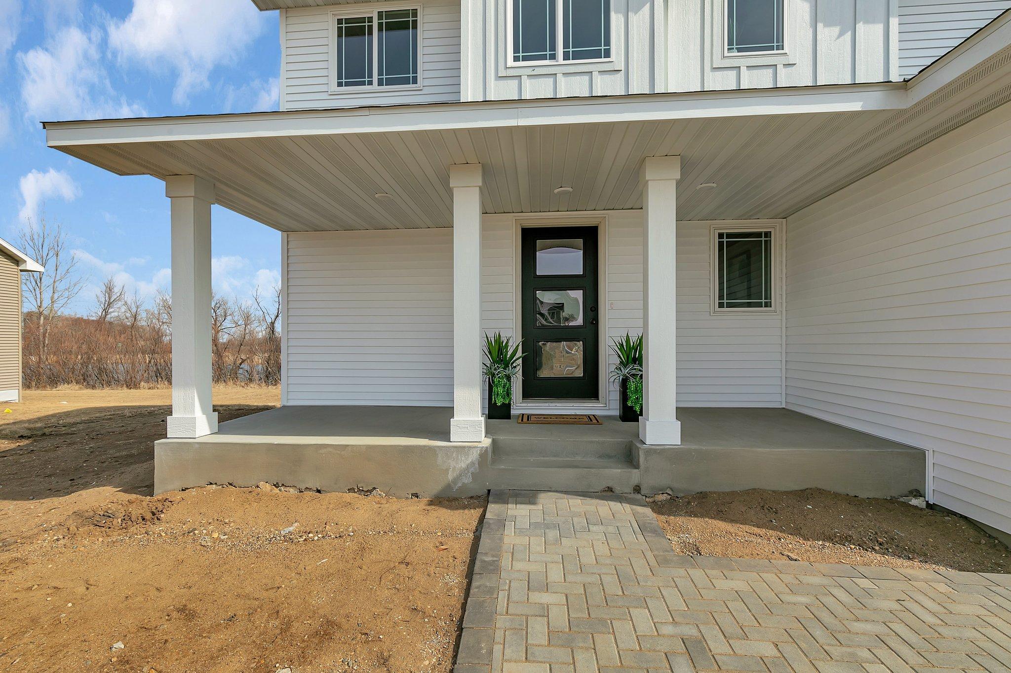31014 Goldfinch Lane, Saint Cloud, Minnesota image 2