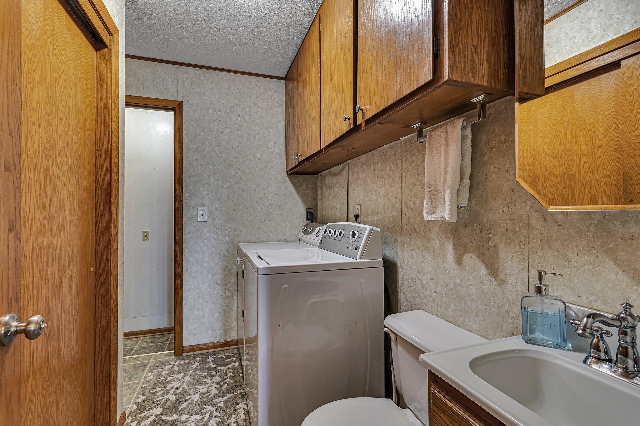 1517 Oak Grove Road, Saint Cloud, Minnesota image 10