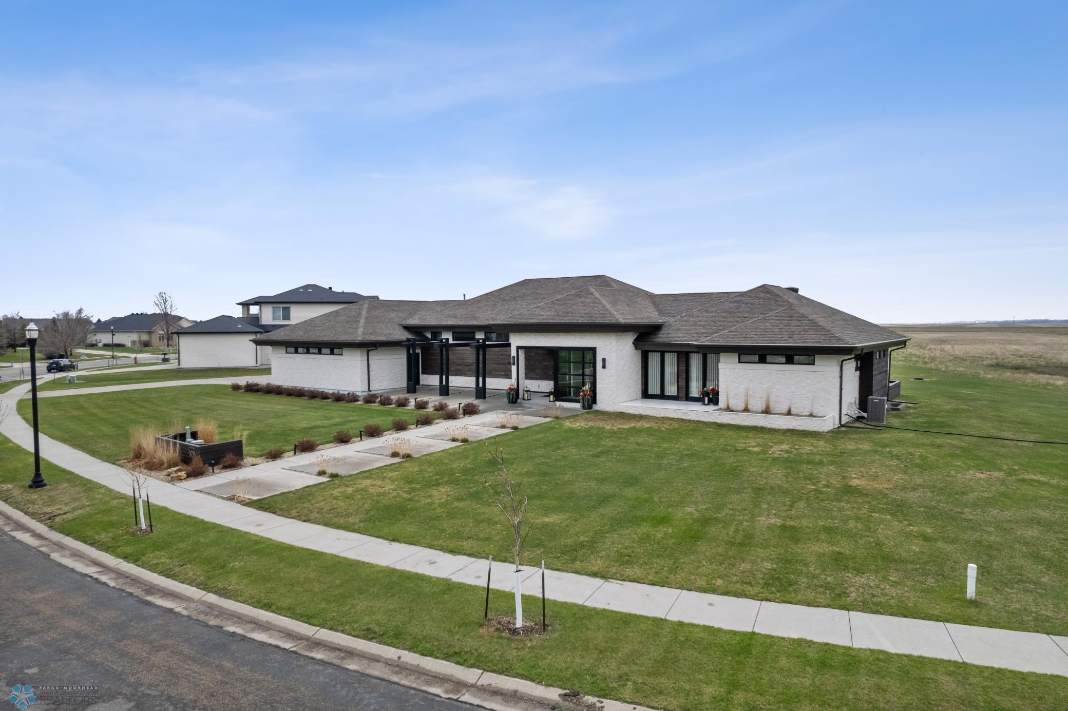 505 Tessa Drive, Moorhead, Minnesota image 1