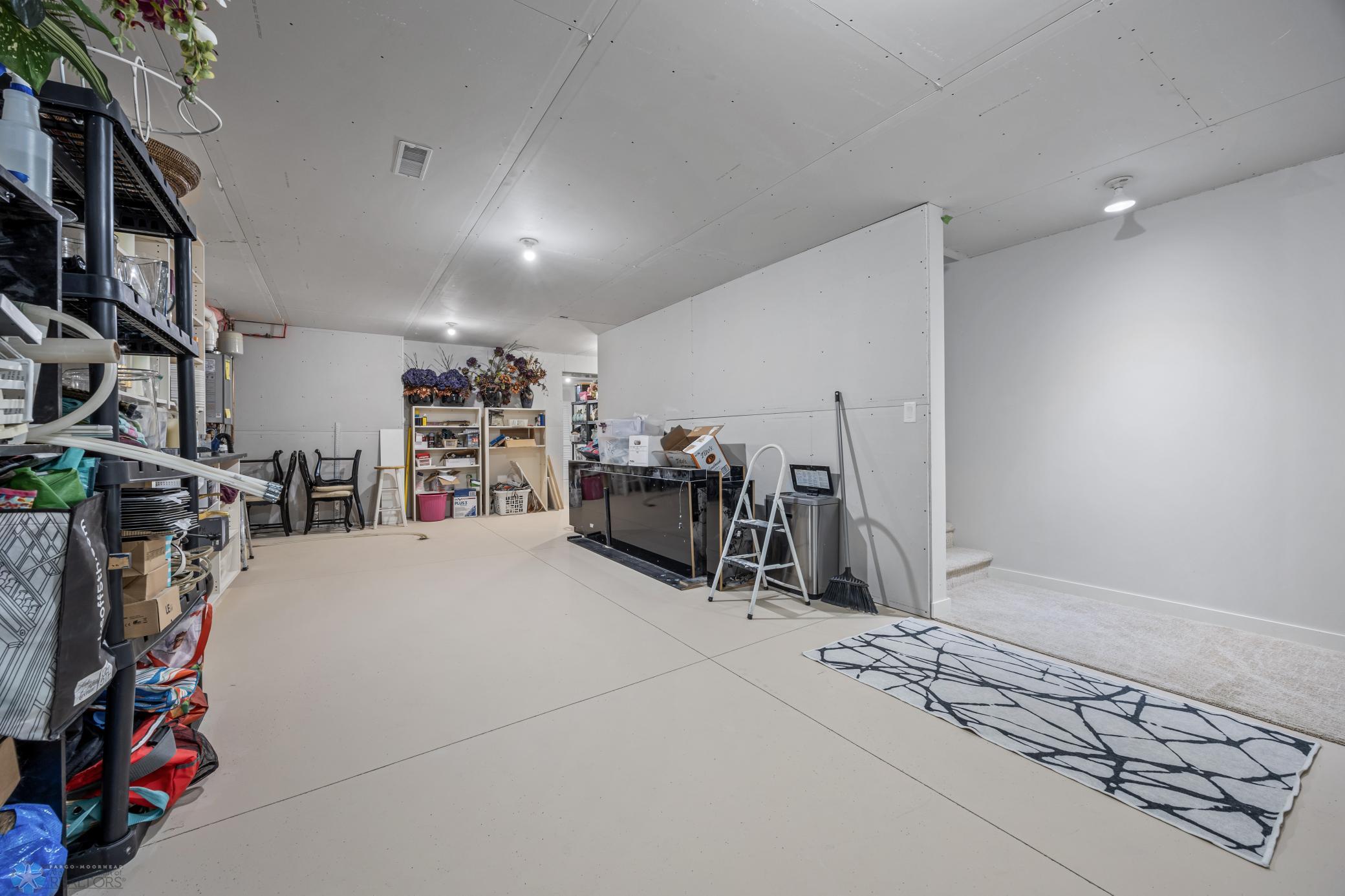 505 Tessa Drive, Moorhead, Minnesota image 44