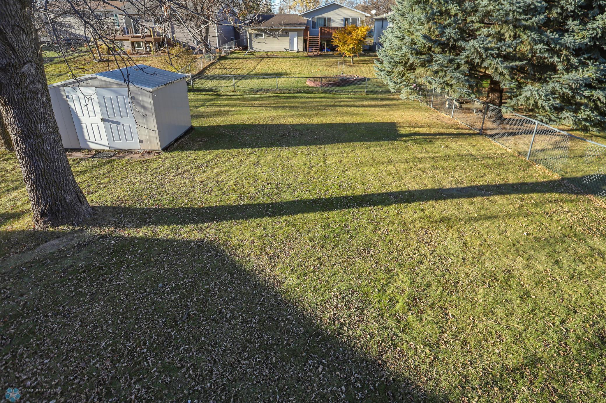 Moorhead, Minnesota 56560, United States, 3 Bedrooms Bedrooms, ,2 BathroomsBathrooms,Residential,Pending,33342