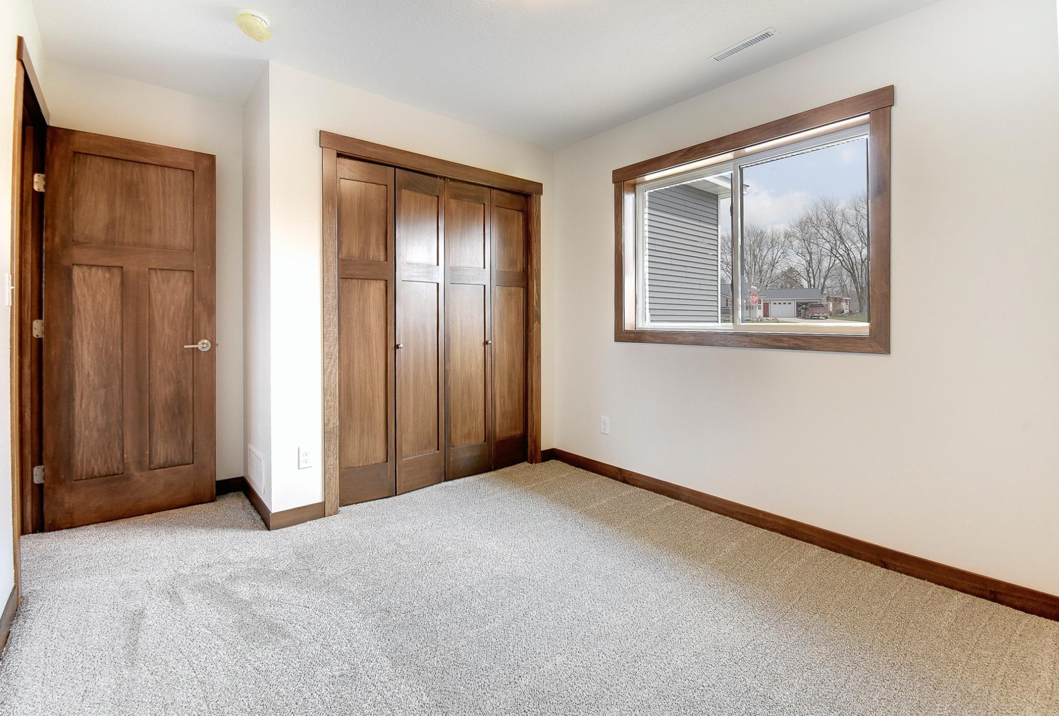 700 Washington Street, Kenyon, Minnesota image 24