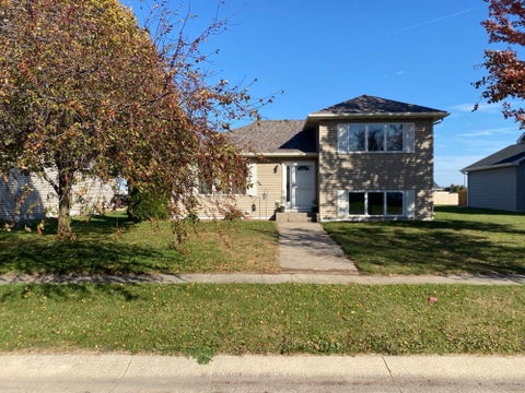 Homes For Sale - 517 Elliot Drive<br/> Mower County, Grand Meadow, MN 55936
