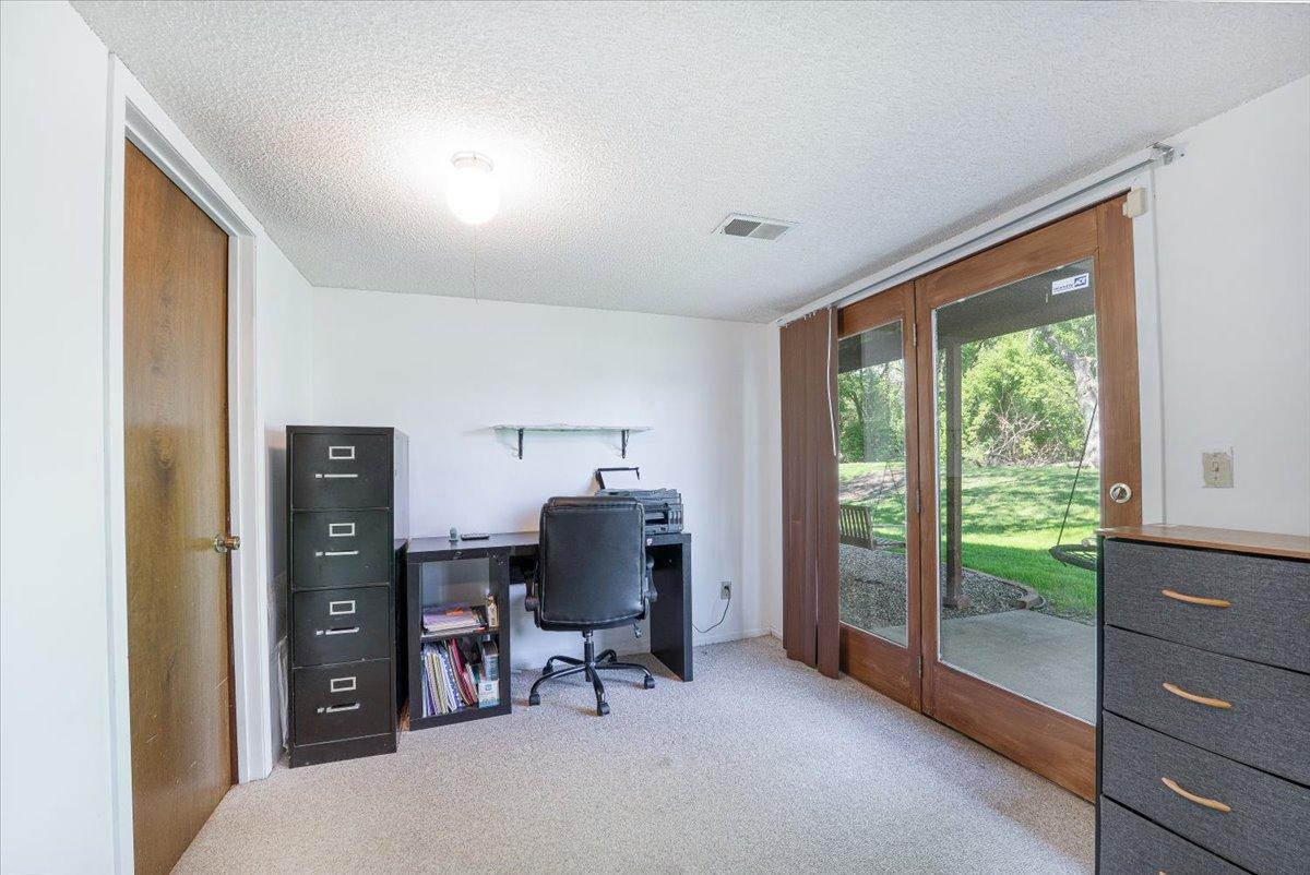 6900 Unity Avenue, Minneapolis, Minnesota image 26