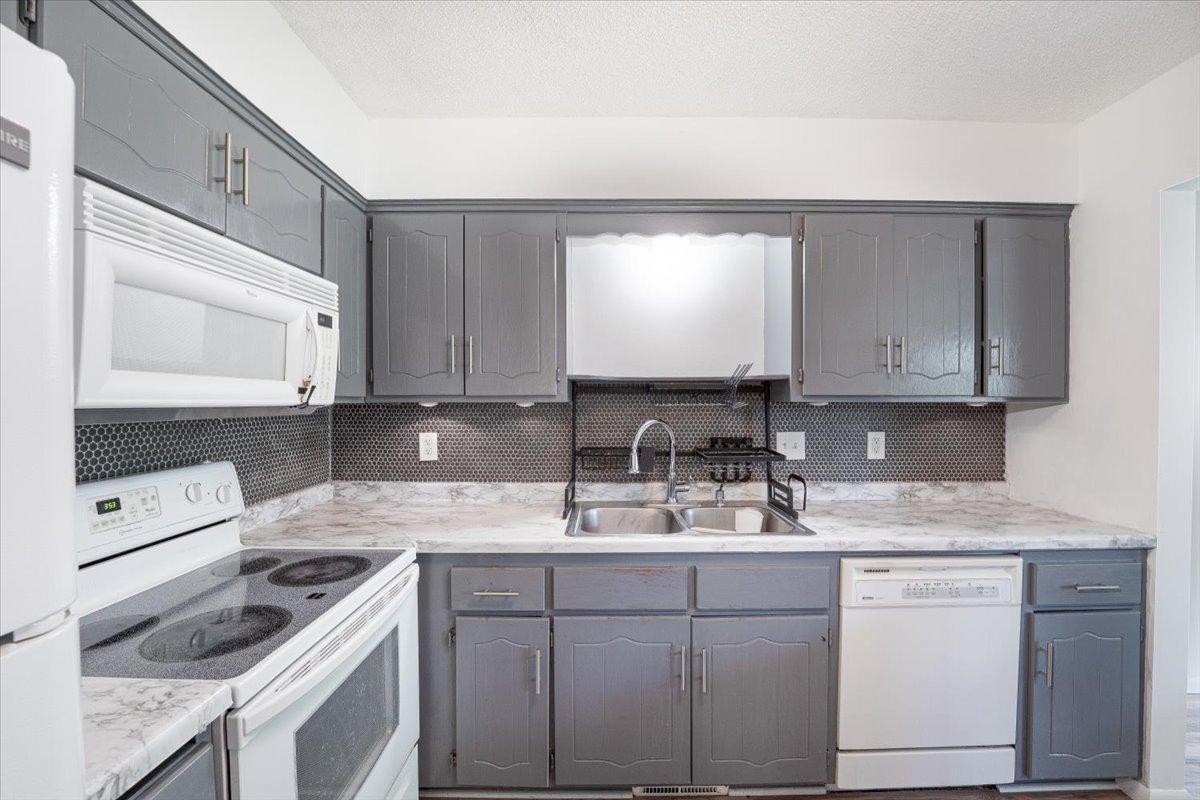 6900 Unity Avenue, Minneapolis, Minnesota image 15