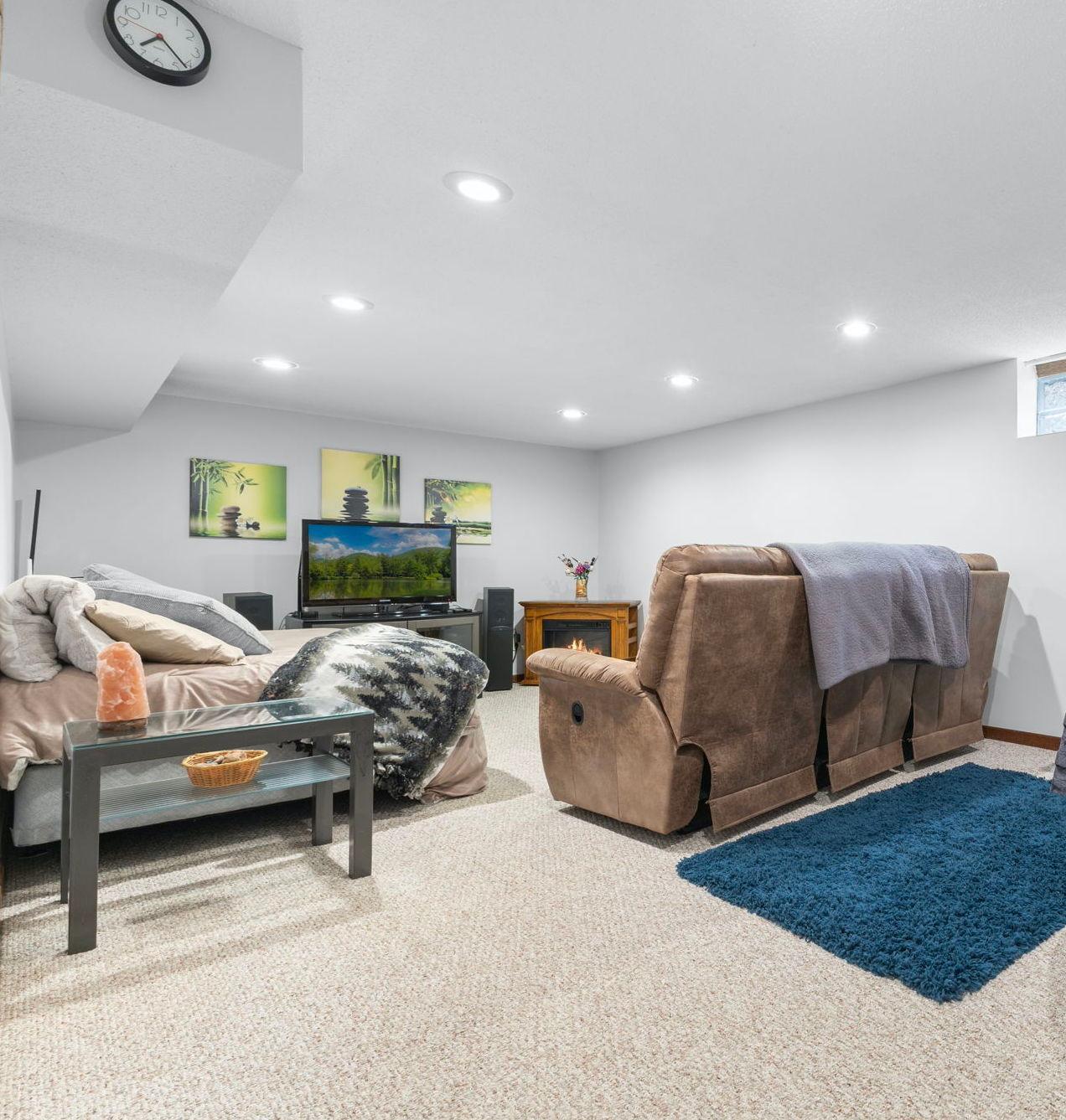 10851 Olive Street, Minneapolis, Minnesota image 17