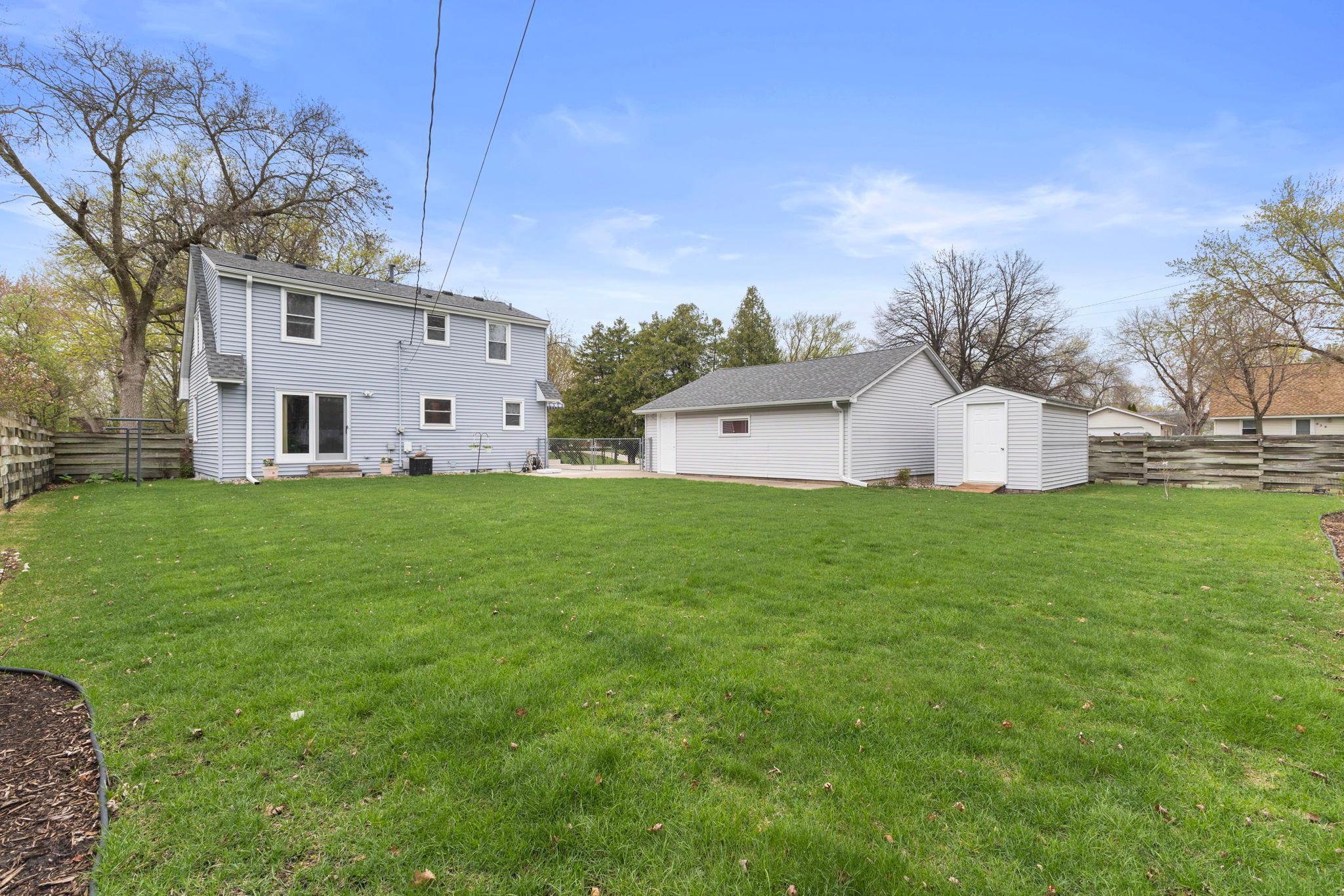 10851 Olive Street, Minneapolis, Minnesota image 2