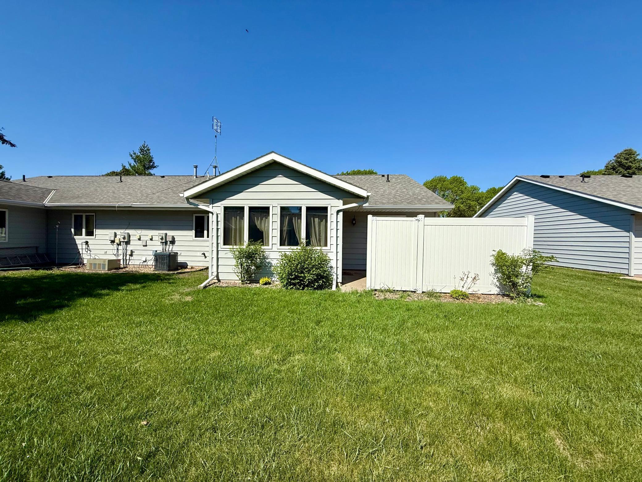 2705 6th Street, Willmar, Minnesota image 3
