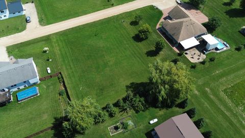 Vacant Land For Sale - TBD Cedar L6b1 Street<br/> Dexter, MN 55926