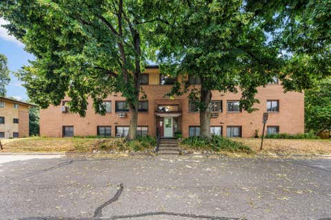 Condo For Sale - 2365 Unity Avenue<br/> Hennepin County, Minneapolis, MN 55422