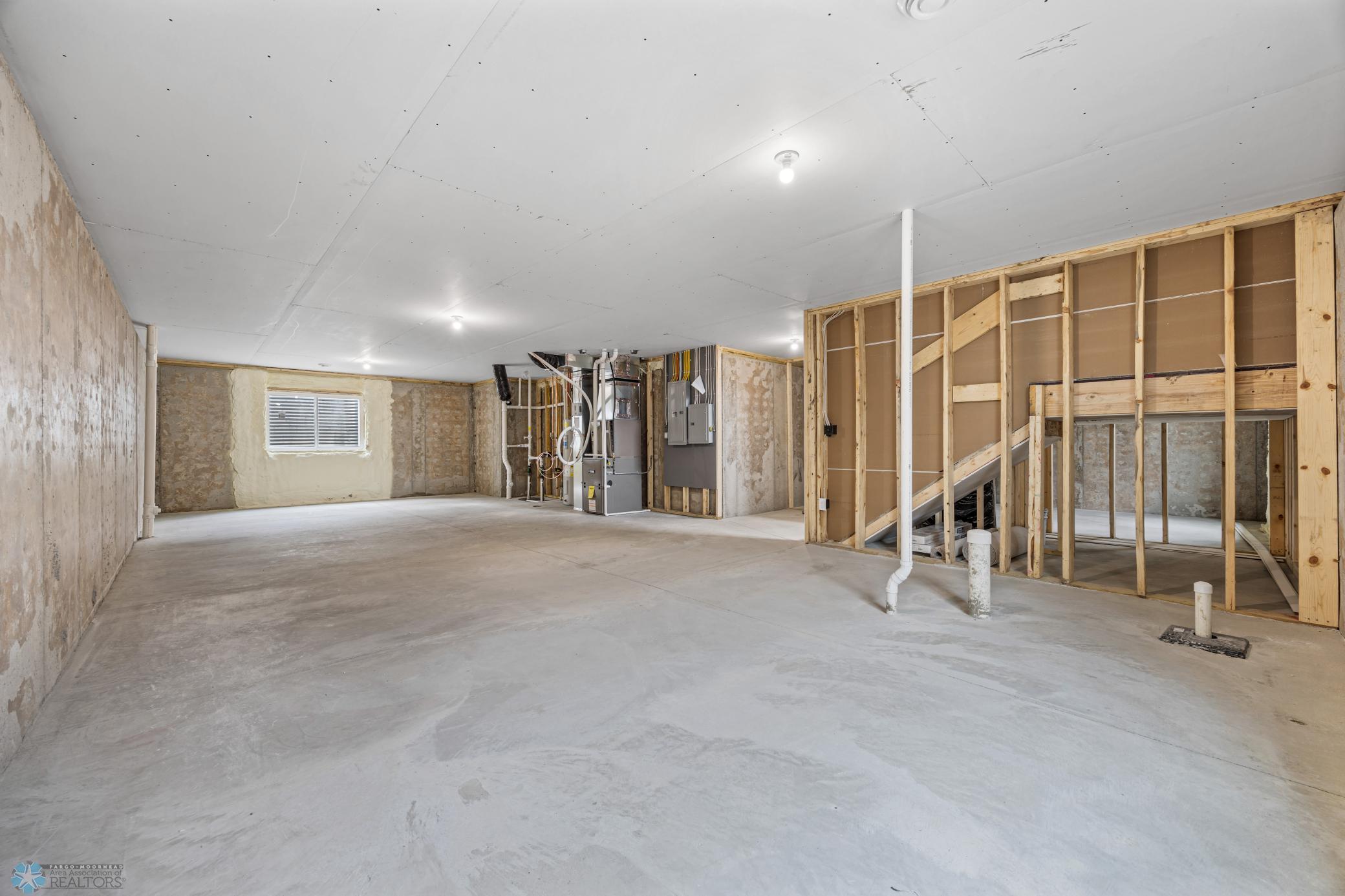 5875 11th Street, West Fargo, North Dakota image 29