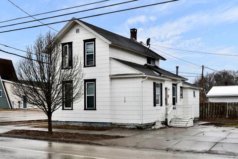 Homes For Sale - 263 Franklin Street<br/> Winona, MN 55987