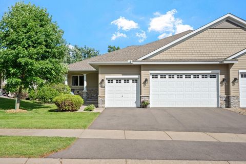 Townhouse For Sale - 16765 78th Avenue<br/> Maple Grove, MN 55311