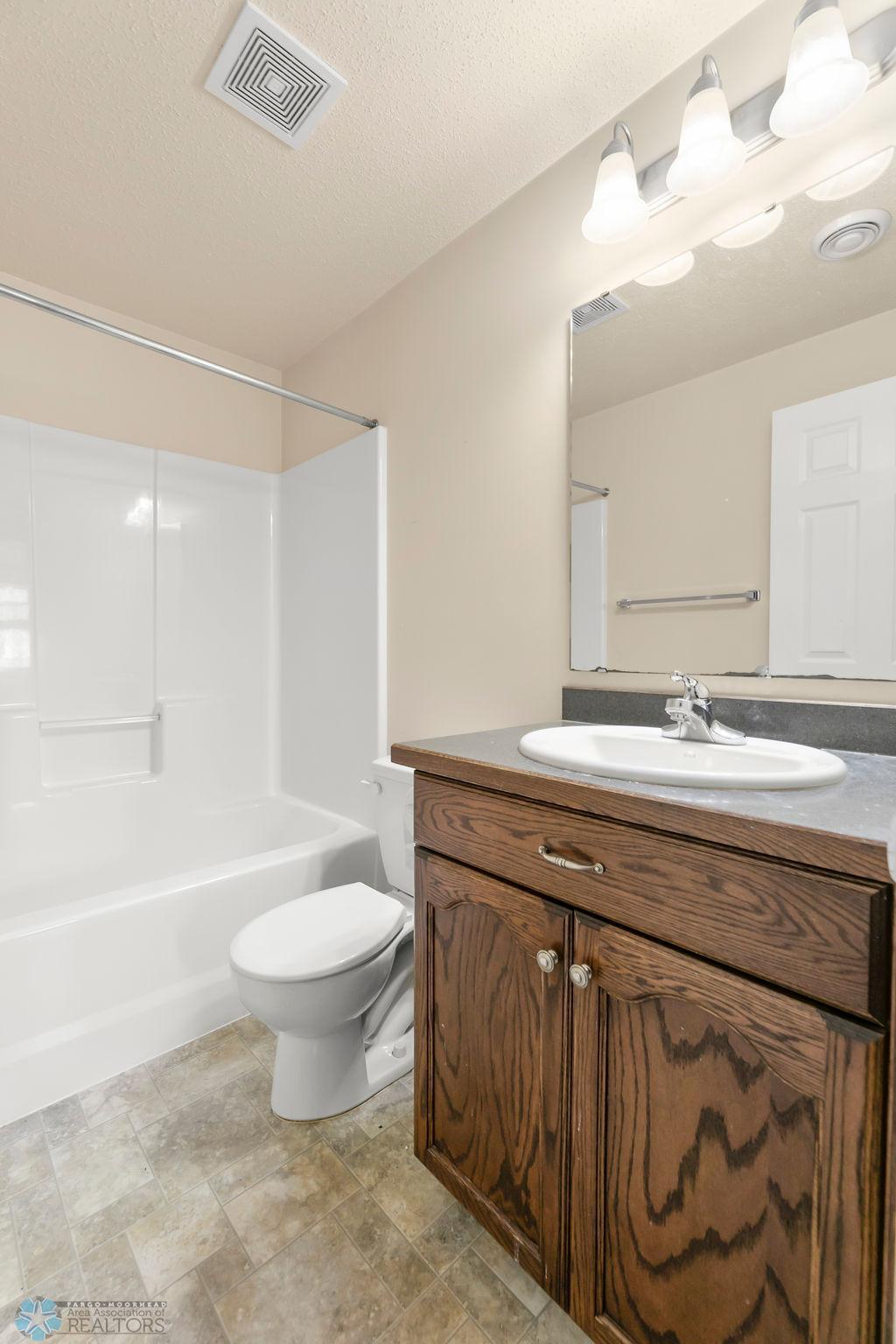 1585 43rd Avenue, Moorhead, Minnesota image 20