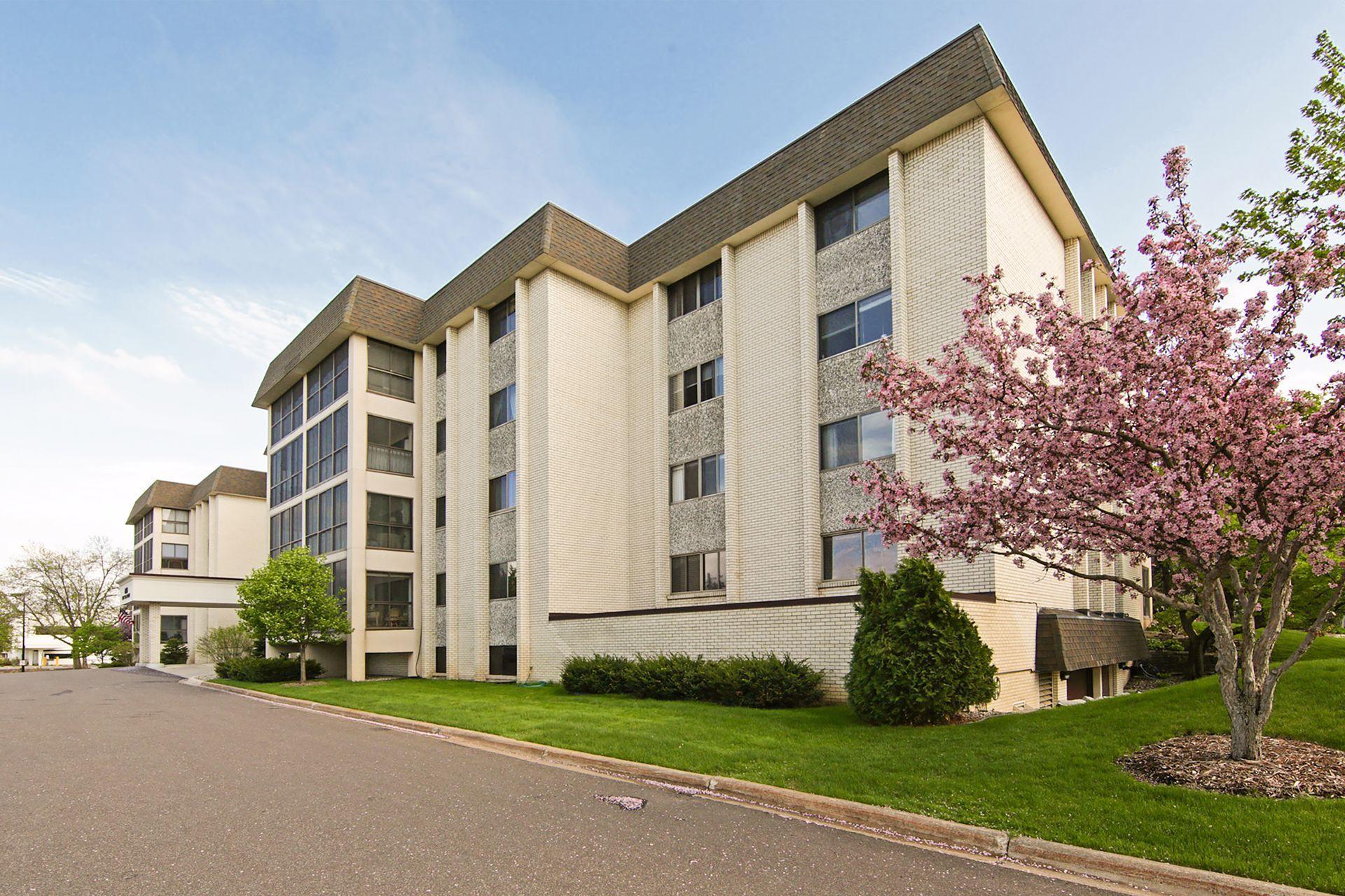 4075 W 51st Street #102, Minneapolis, Minnesota image 33
