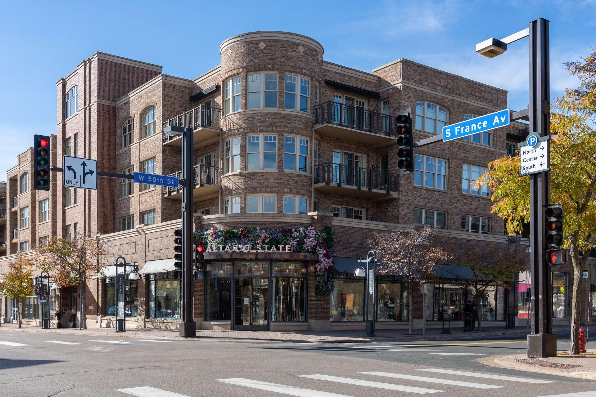4075 W 51st Street #102, Minneapolis, Minnesota image 35