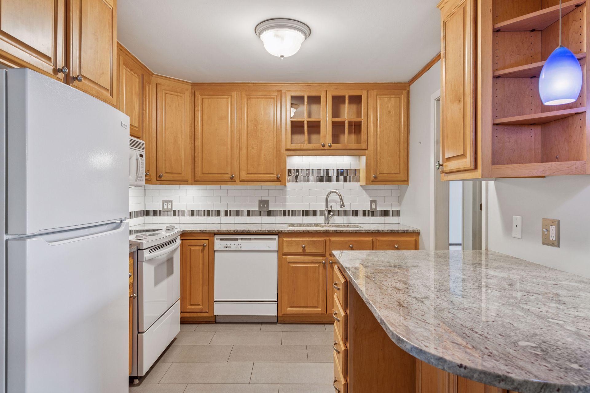 4075 W 51st Street #102, Minneapolis, Minnesota image 7