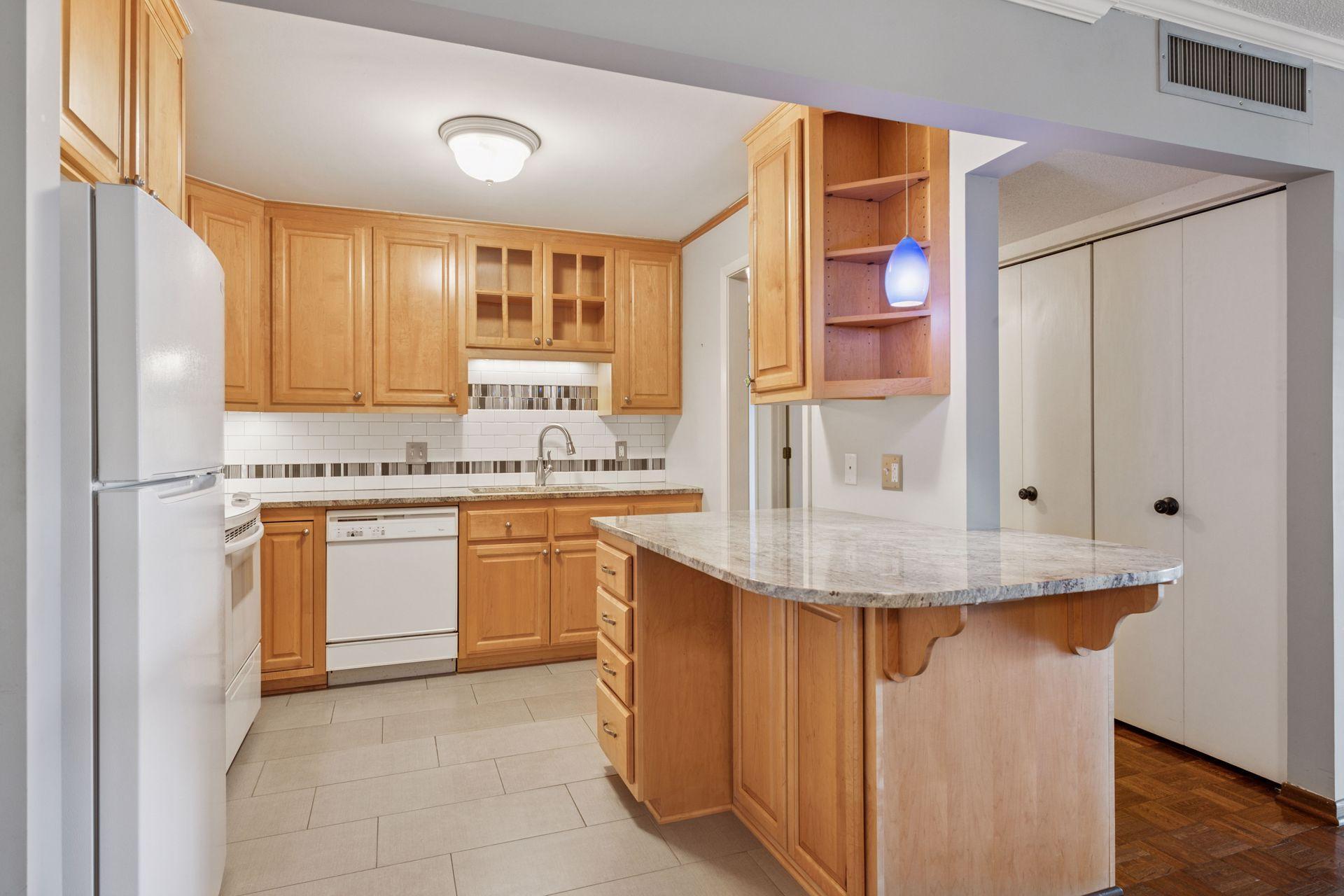 4075 W 51st Street #102, Minneapolis, Minnesota image 8