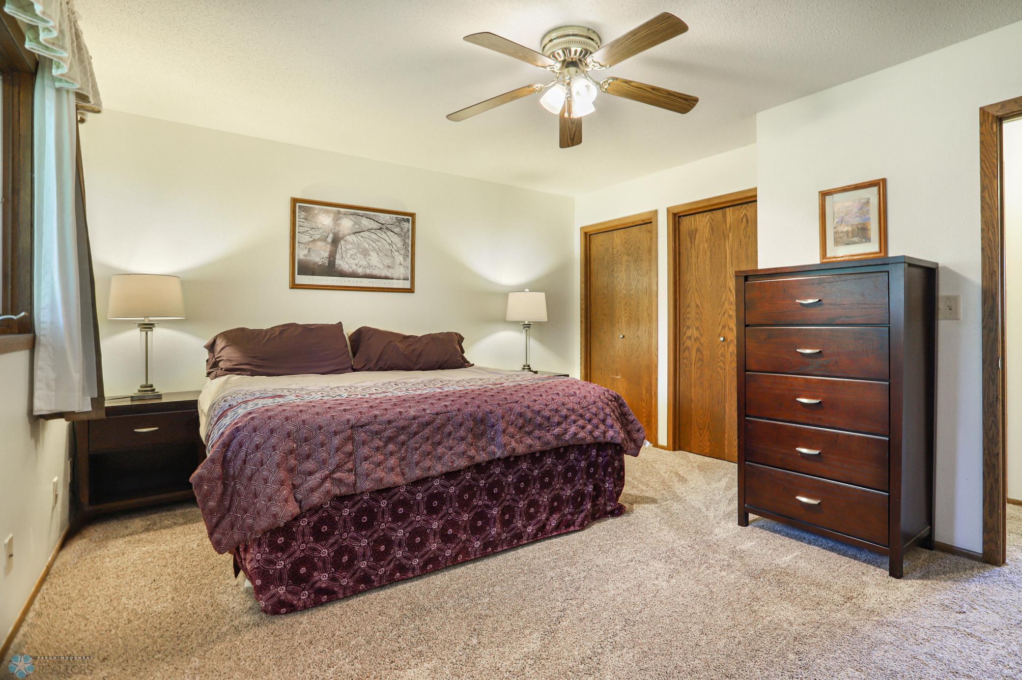 Fargo, North Dakota 58103, United States, 3 Bedrooms Bedrooms, ,3 BathroomsBathrooms,Residential,Pending,51838