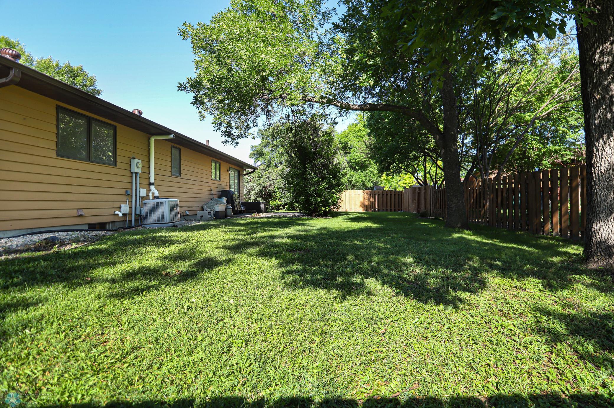 Fargo, North Dakota 58103, United States, 3 Bedrooms Bedrooms, ,3 BathroomsBathrooms,Residential,Pending,51838