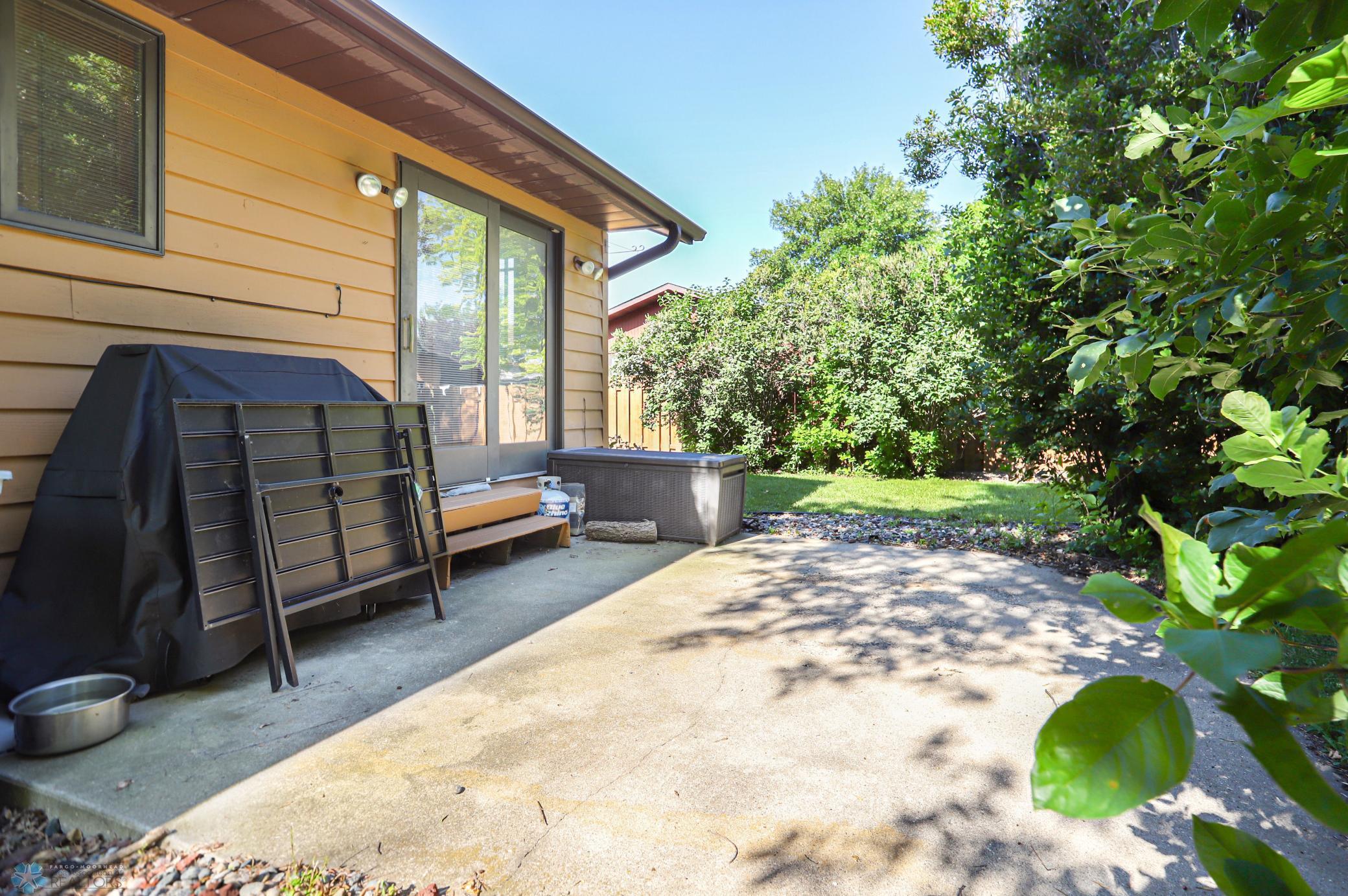 Fargo, North Dakota 58103, United States, 3 Bedrooms Bedrooms, ,3 BathroomsBathrooms,Residential,Pending,51838