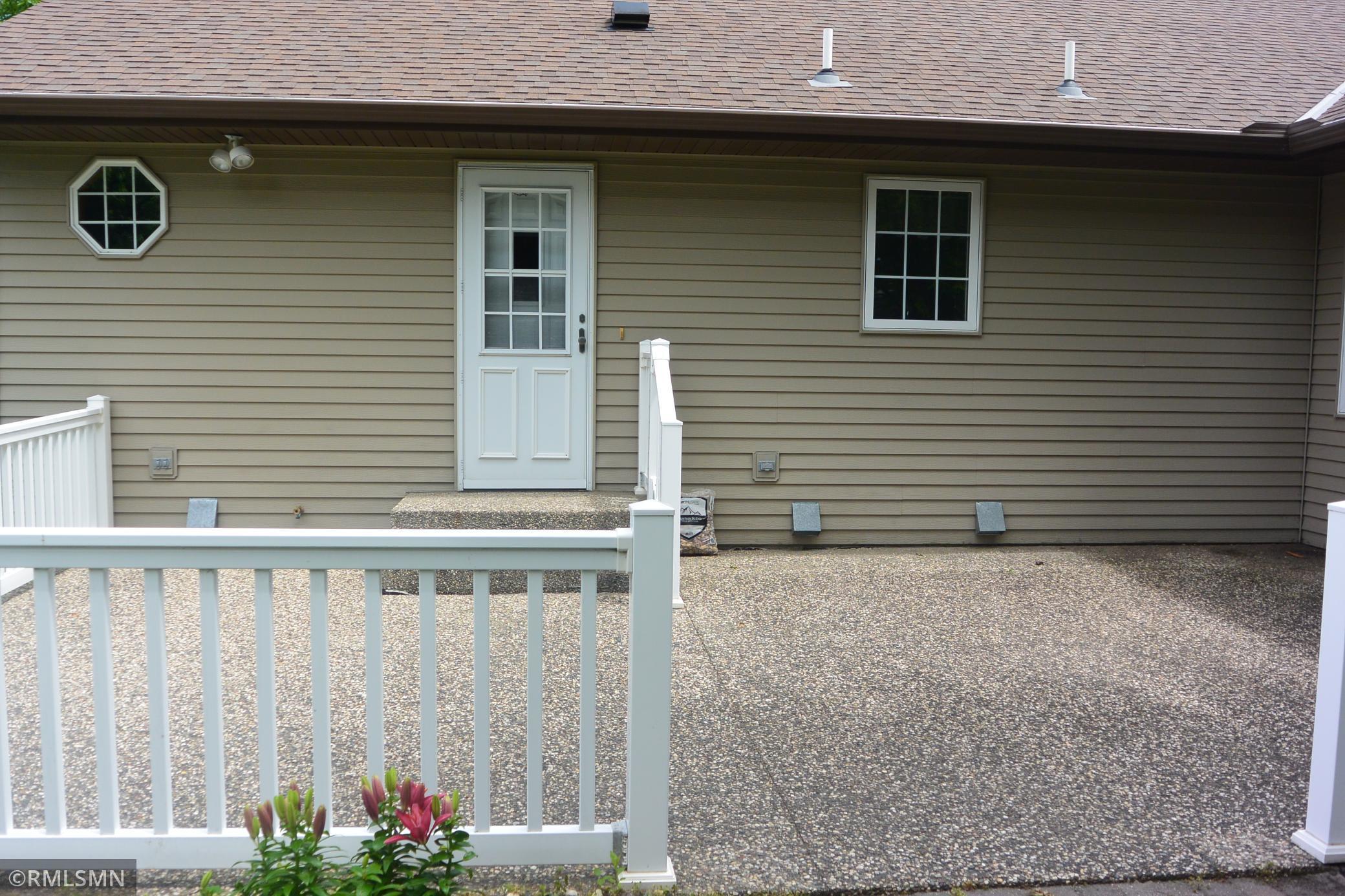 1607 Mcleod Avenue, Glencoe, Minnesota image 5