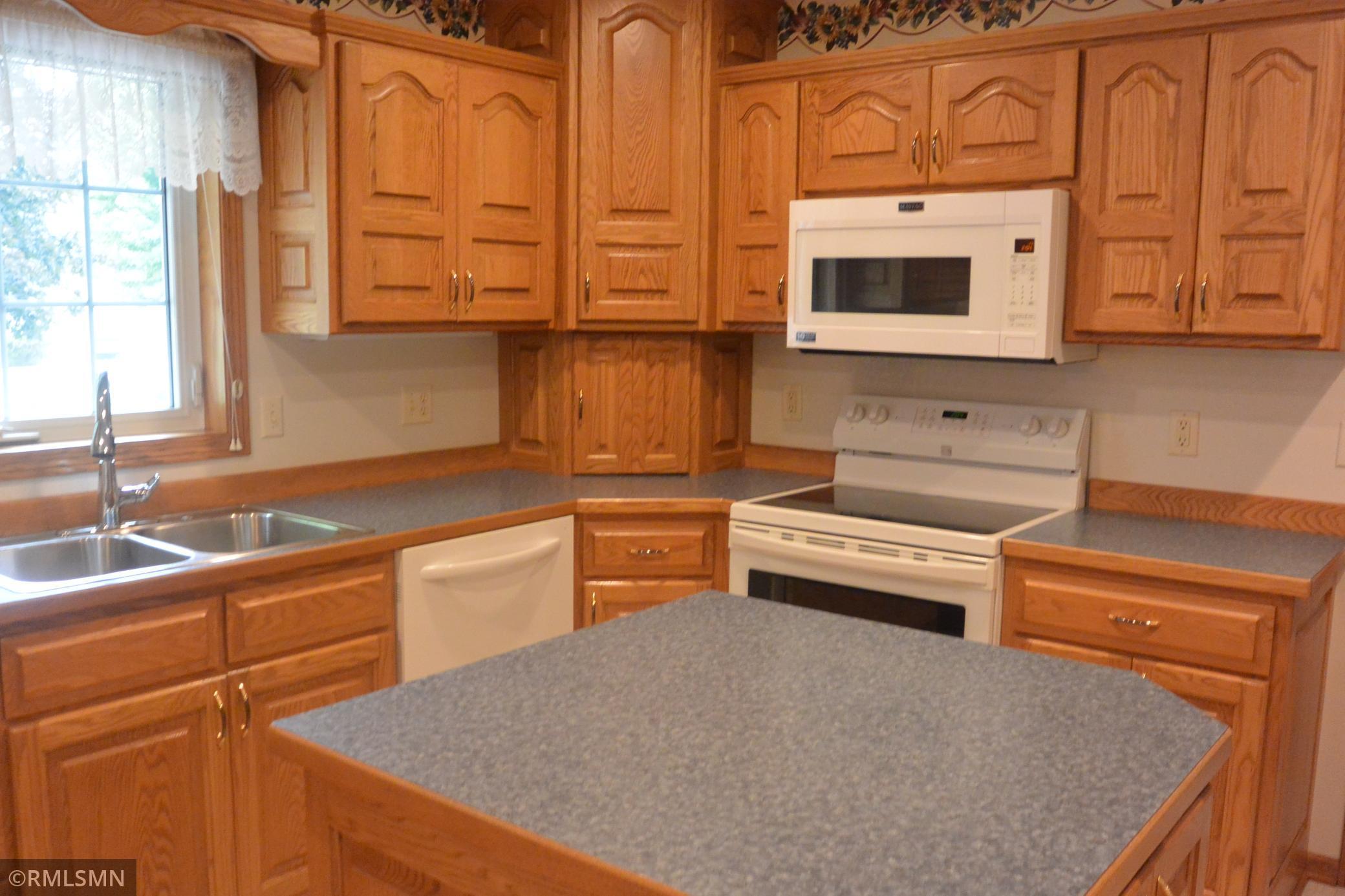 1607 Mcleod Avenue, Glencoe, Minnesota image 11