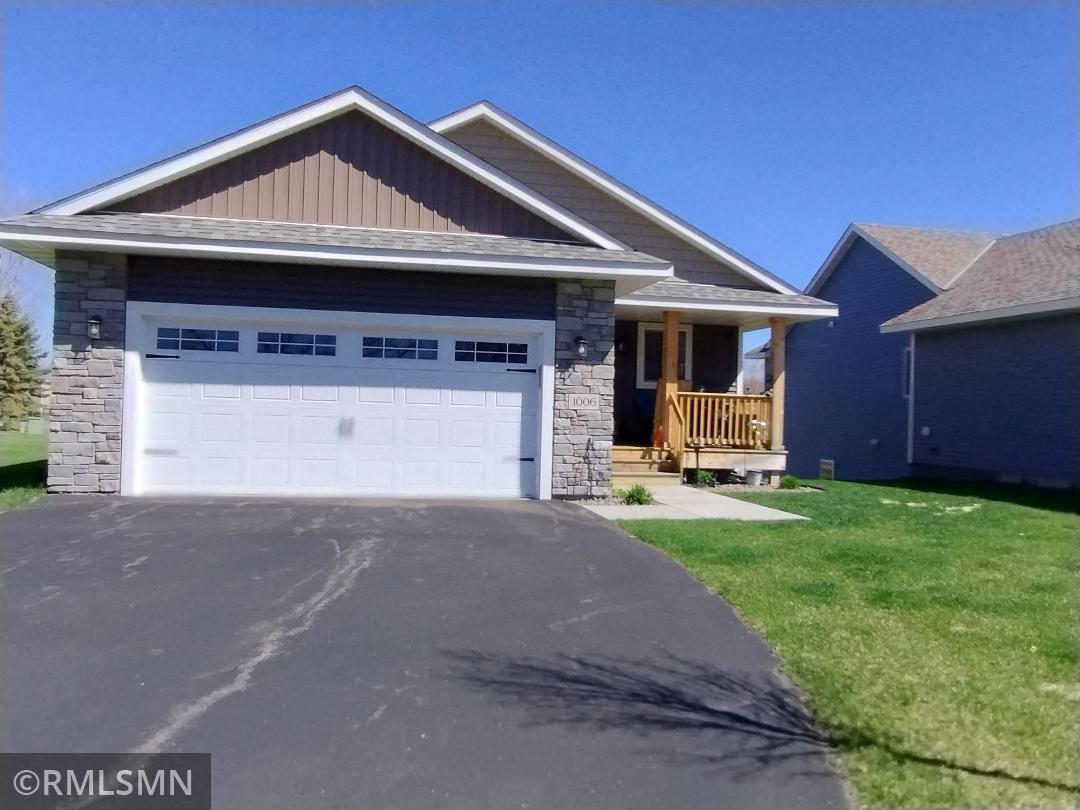 1006 Pleasant View Court, Isanti, Minnesota image 1