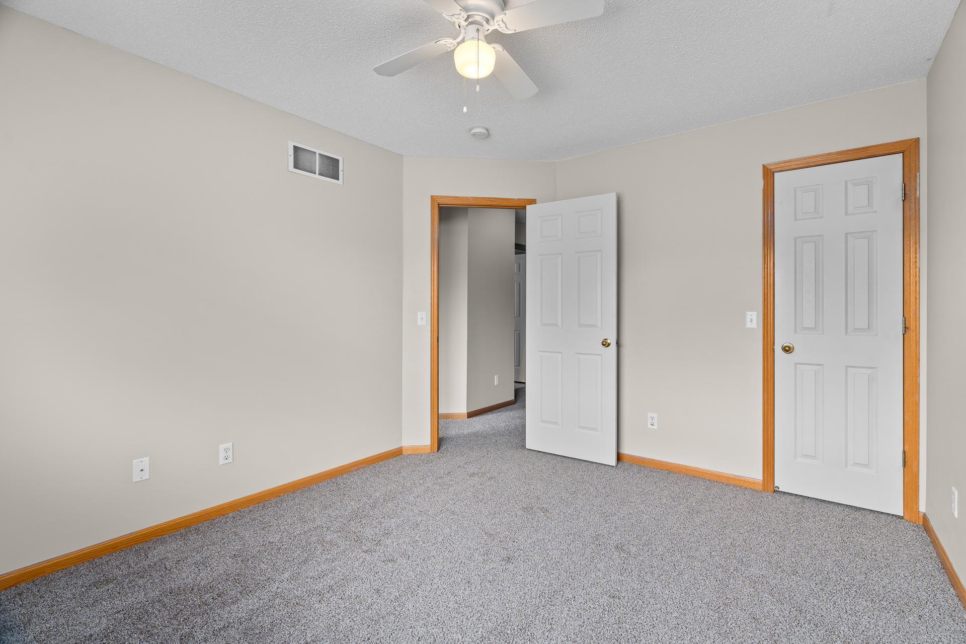 8671 Quarry Ridge Lane #I, Saint Paul, Minnesota image 23