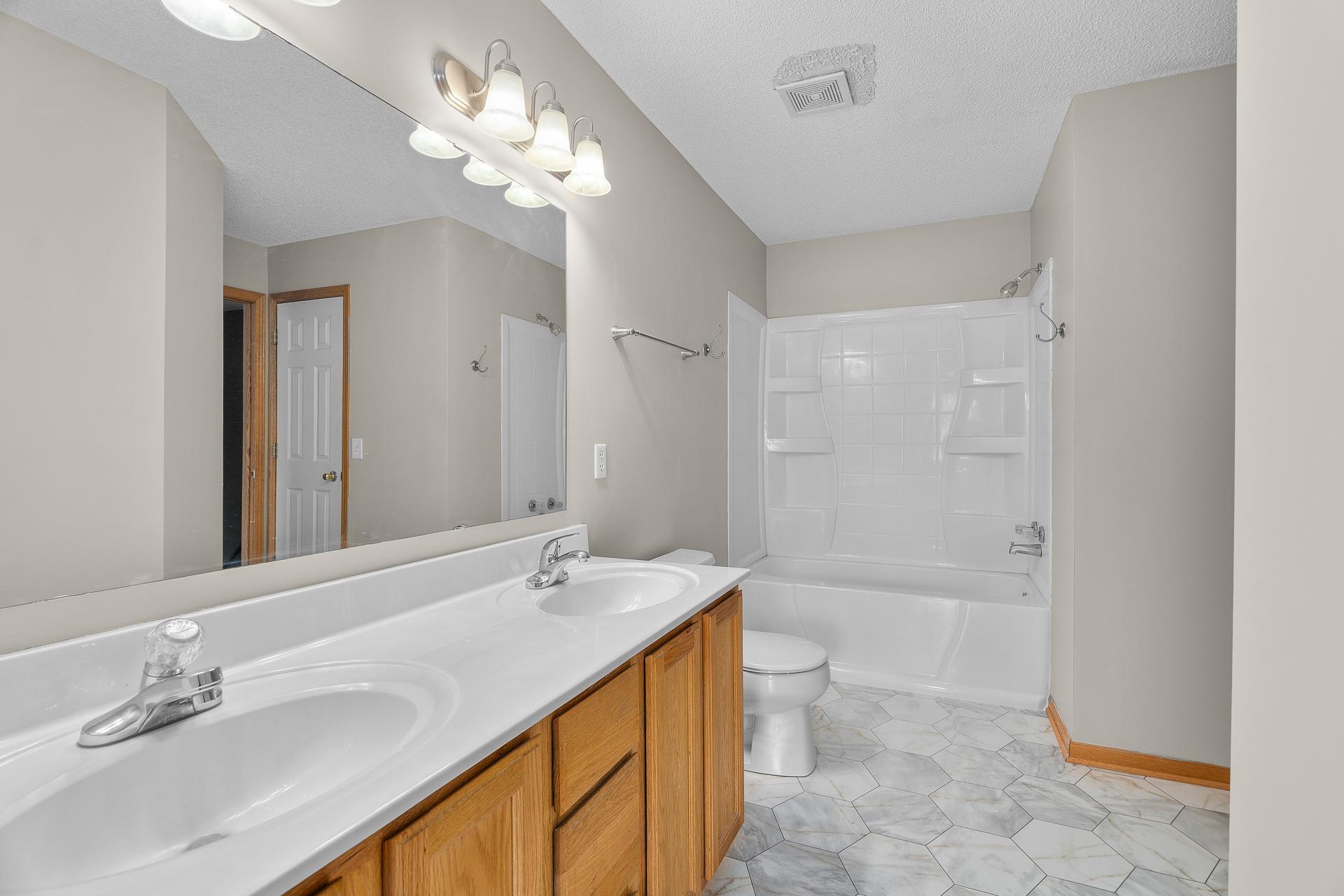 8671 Quarry Ridge Lane #I, Saint Paul, Minnesota image 19