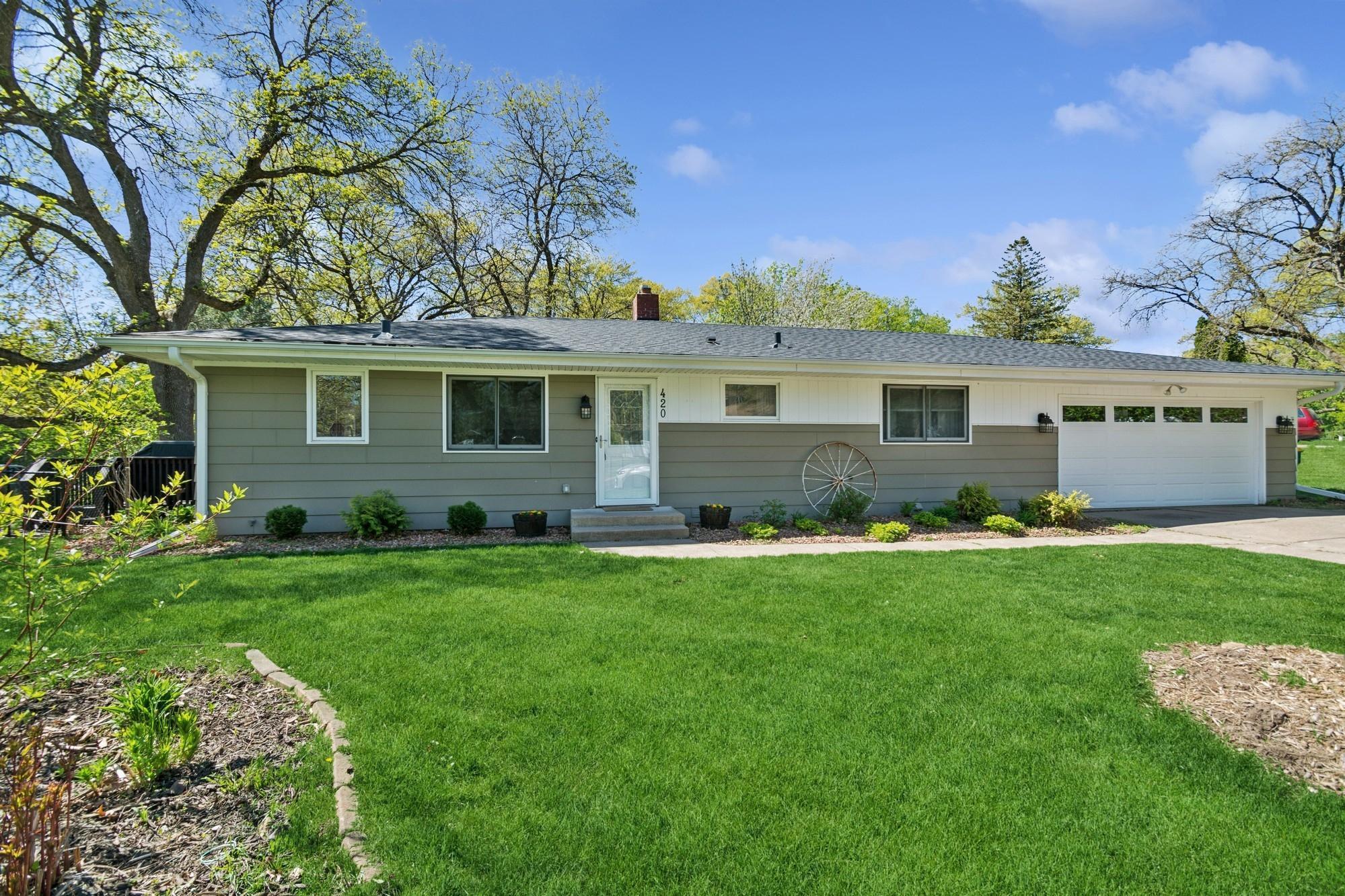 420 Laurie Lane, Stillwater, Minnesota image 1