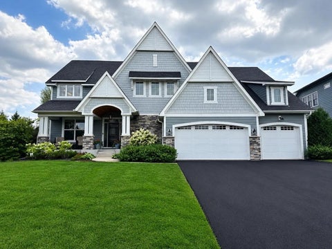 Homes For Sale - 6799 Lily Lane<br/> Excelsior, MN 55331
