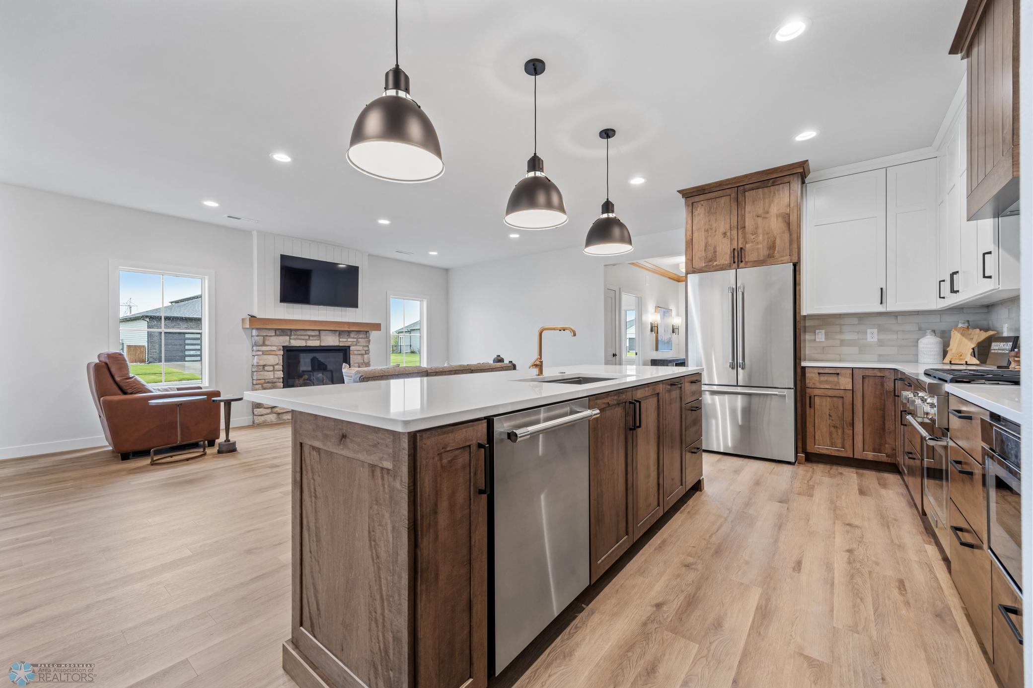 6090 Prairie Grove Court, Fargo, North Dakota image 14
