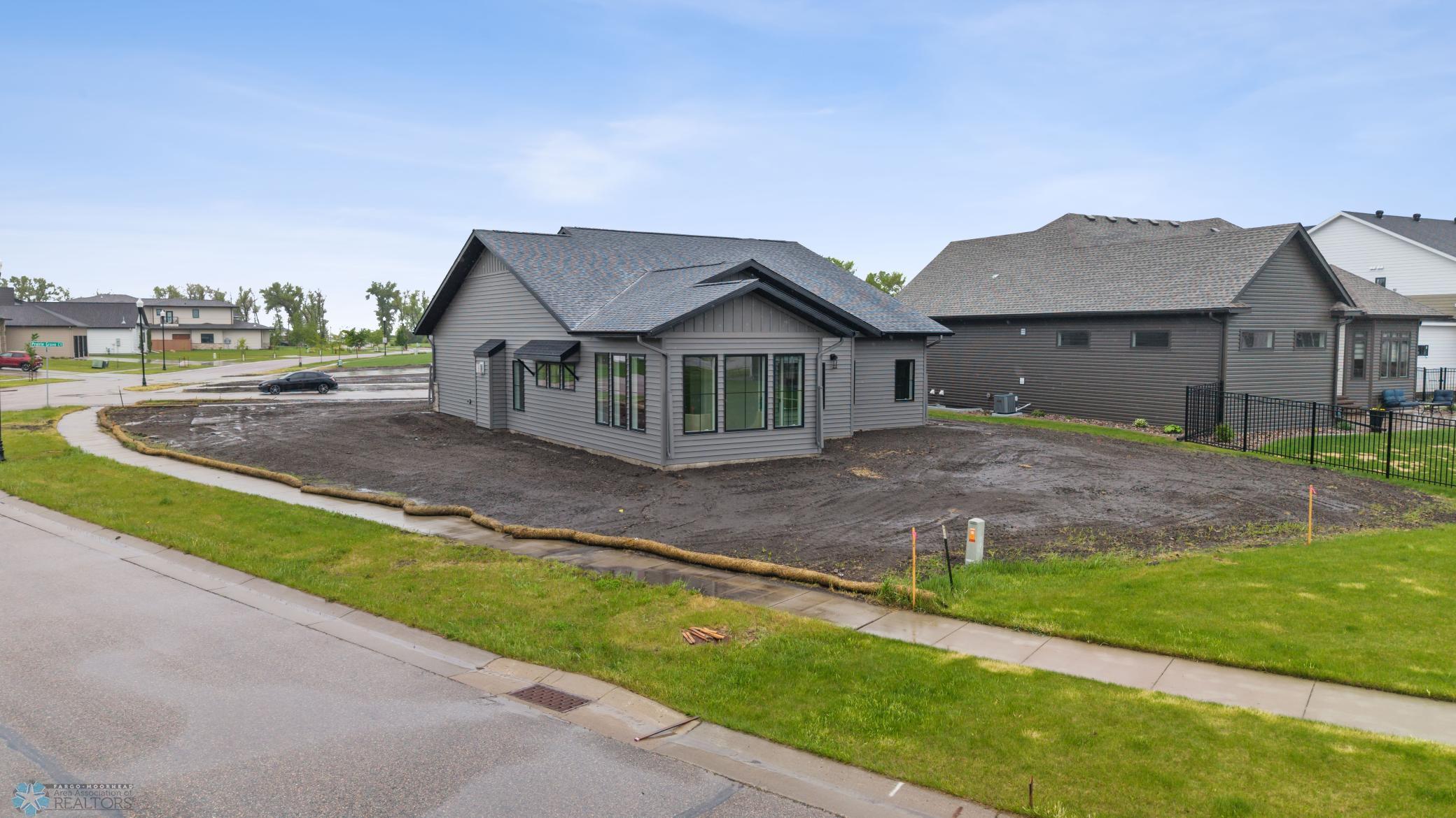 6090 Prairie Grove Court, Fargo, North Dakota image 36