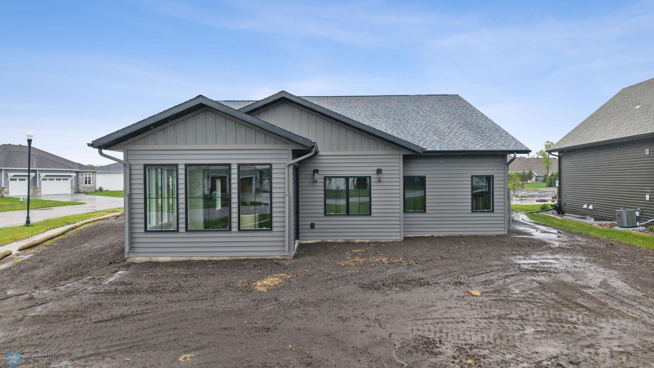 6090 Prairie Grove Court, Fargo, North Dakota image 38