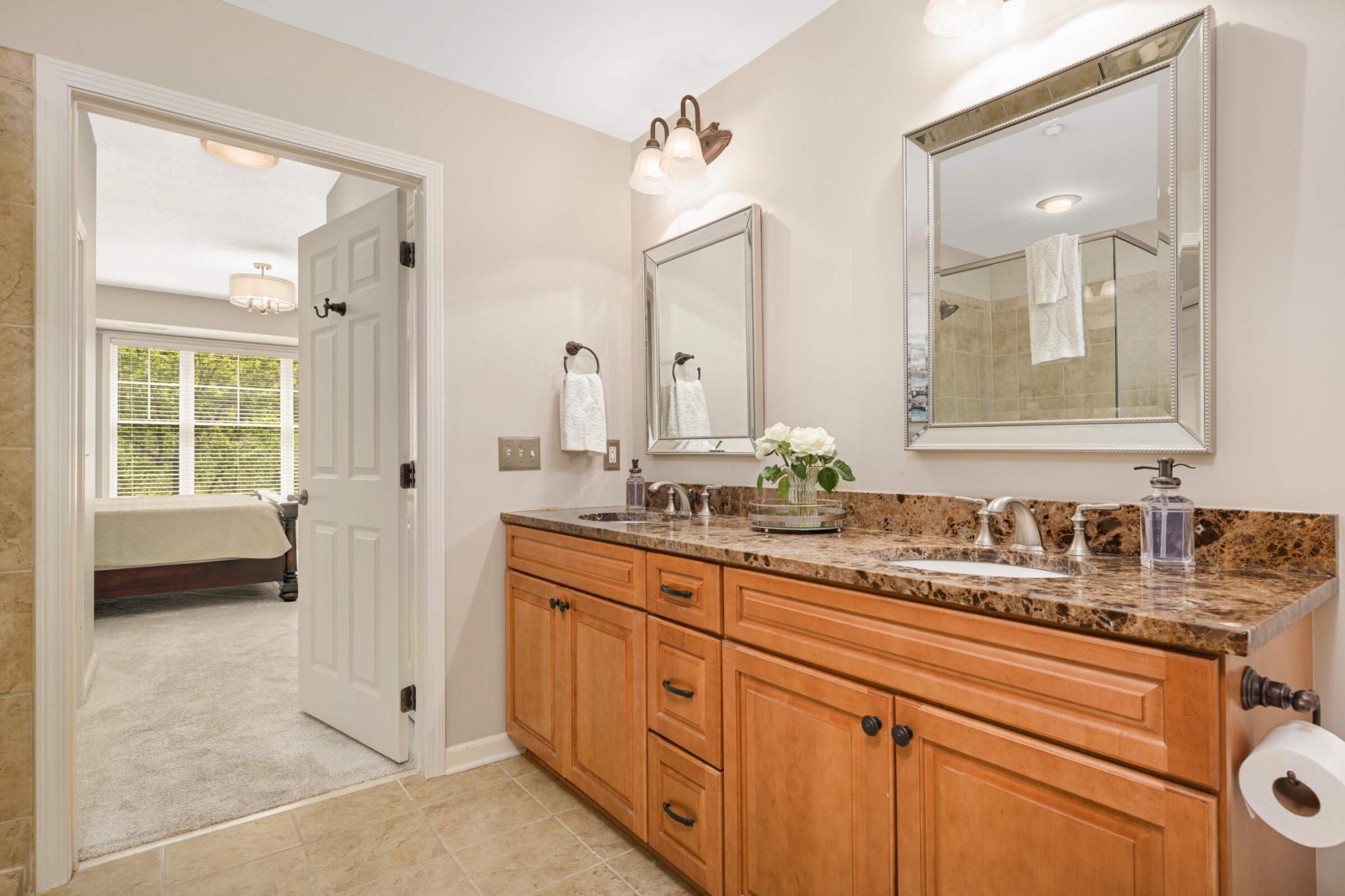 1320 Riverside Lane #307, Saint Paul, Minnesota image 16