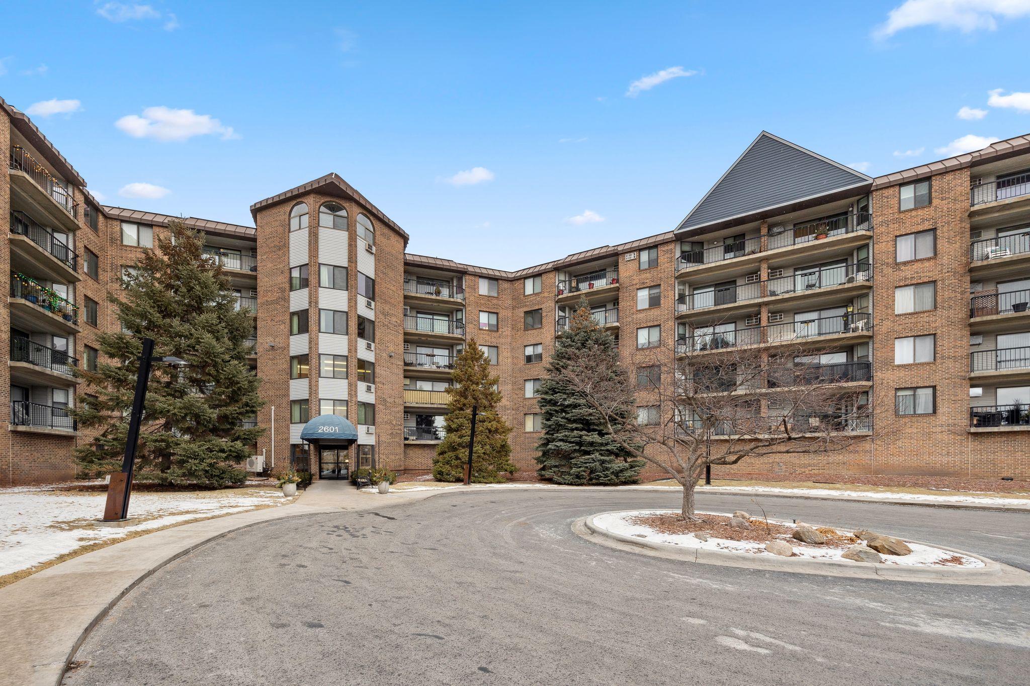 2601 Kenzie Terrace #205, Minneapolis, Minnesota image 33