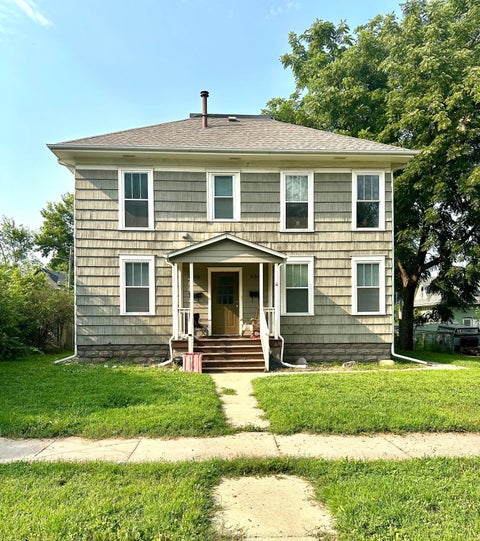 Multifamily For Sale - 506 W College Street<br/> Albert Lea, MN 56007