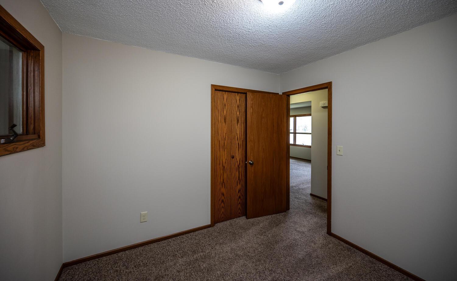 4400 200th Street, Farmington, Minnesota image 18
