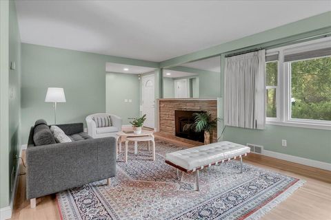 4512 Chatelain Terrace, Minneapolis, MN 55422 - #: 6649420