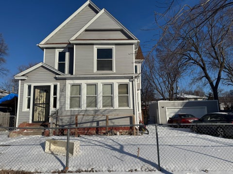 Multifamily For Sale - 2106 4th Avenue<br/> Hennepin County, Minneapolis, MN 55405