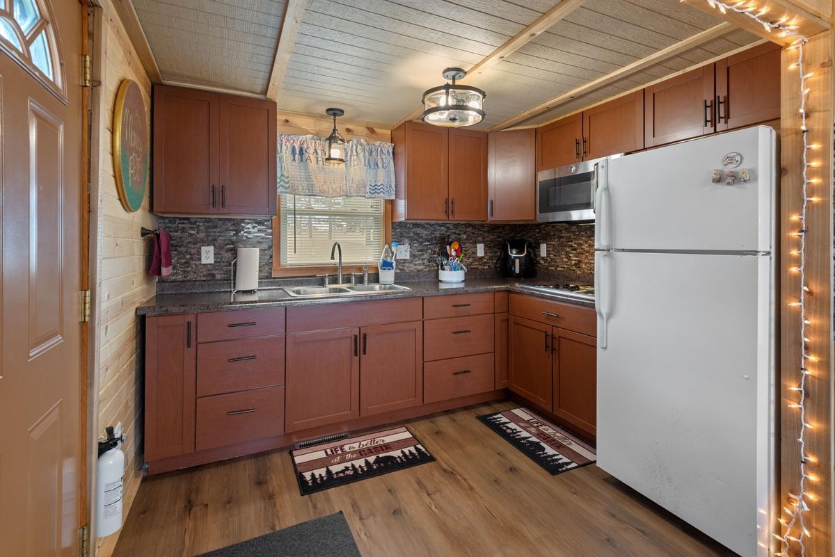 32410 742nd Avenue, South Haven, Minnesota image 3
