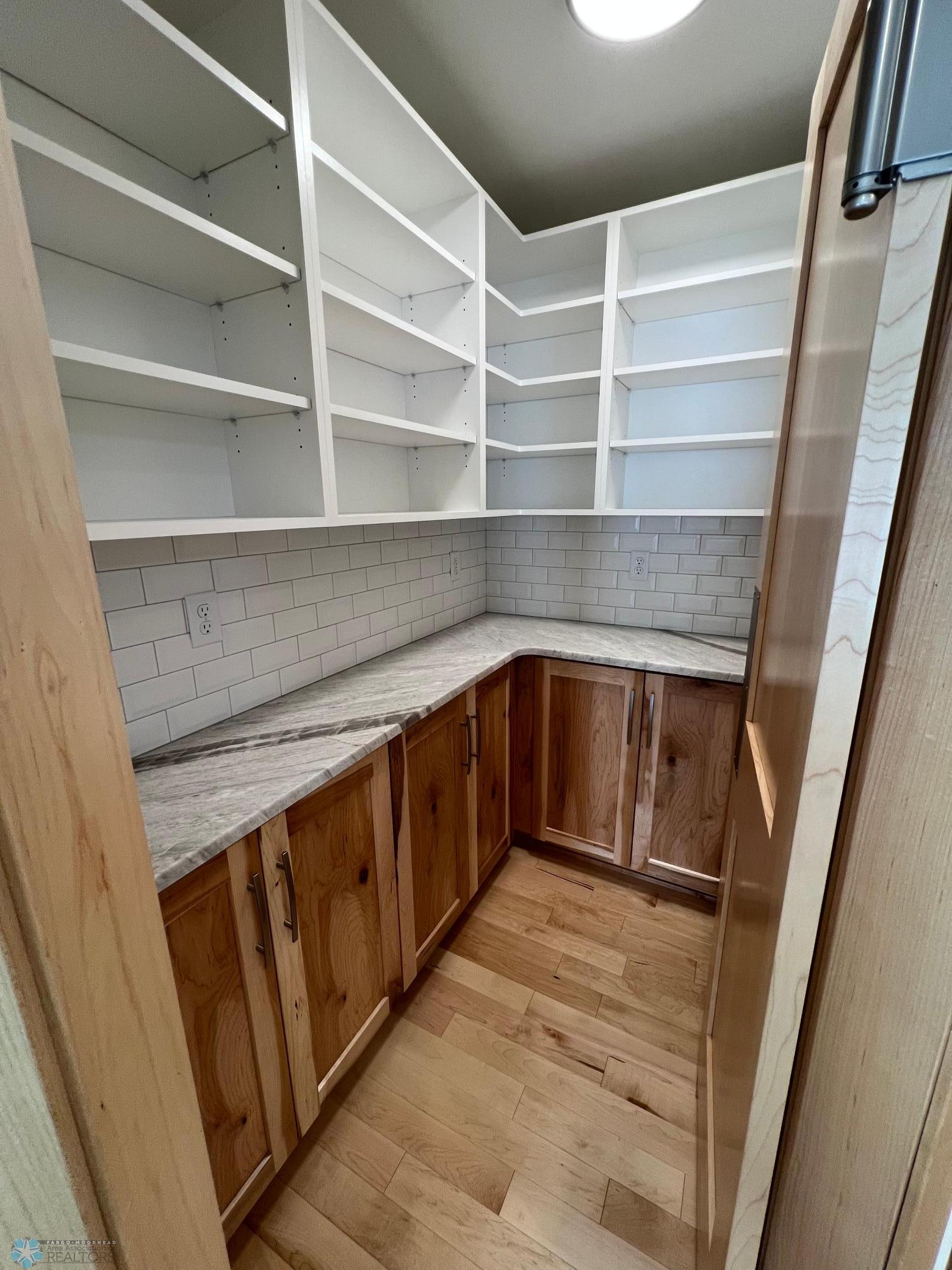 Horace, North Dakota 58047, United States, 5 Bedrooms Bedrooms, ,3 BathroomsBathrooms,Residential,Pending,26078