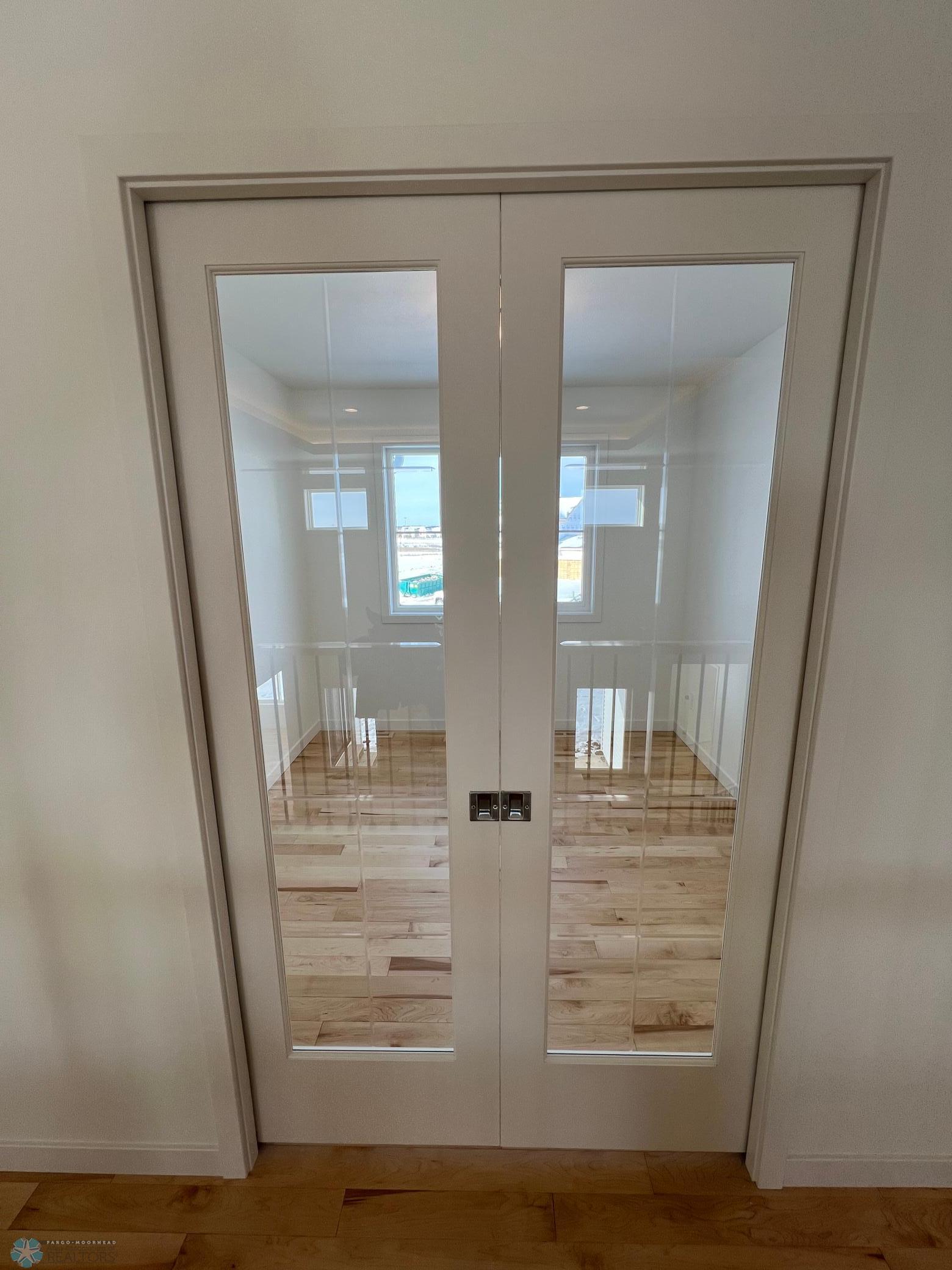 Horace, North Dakota 58047, United States, 5 Bedrooms Bedrooms, ,3 BathroomsBathrooms,Residential,Pending,26078