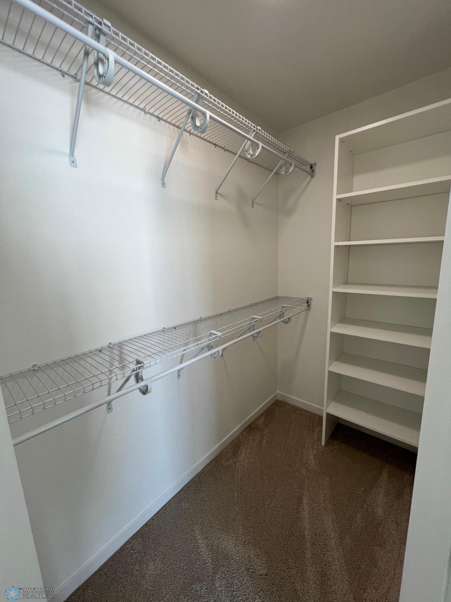 Horace, North Dakota 58047, United States, 5 Bedrooms Bedrooms, ,3 BathroomsBathrooms,Residential,Pending,26078